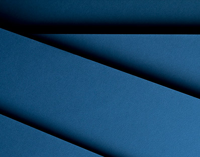 Abstrakter blauer Hintergrund für den Bereich betriebswirtschaftliche Beratung
